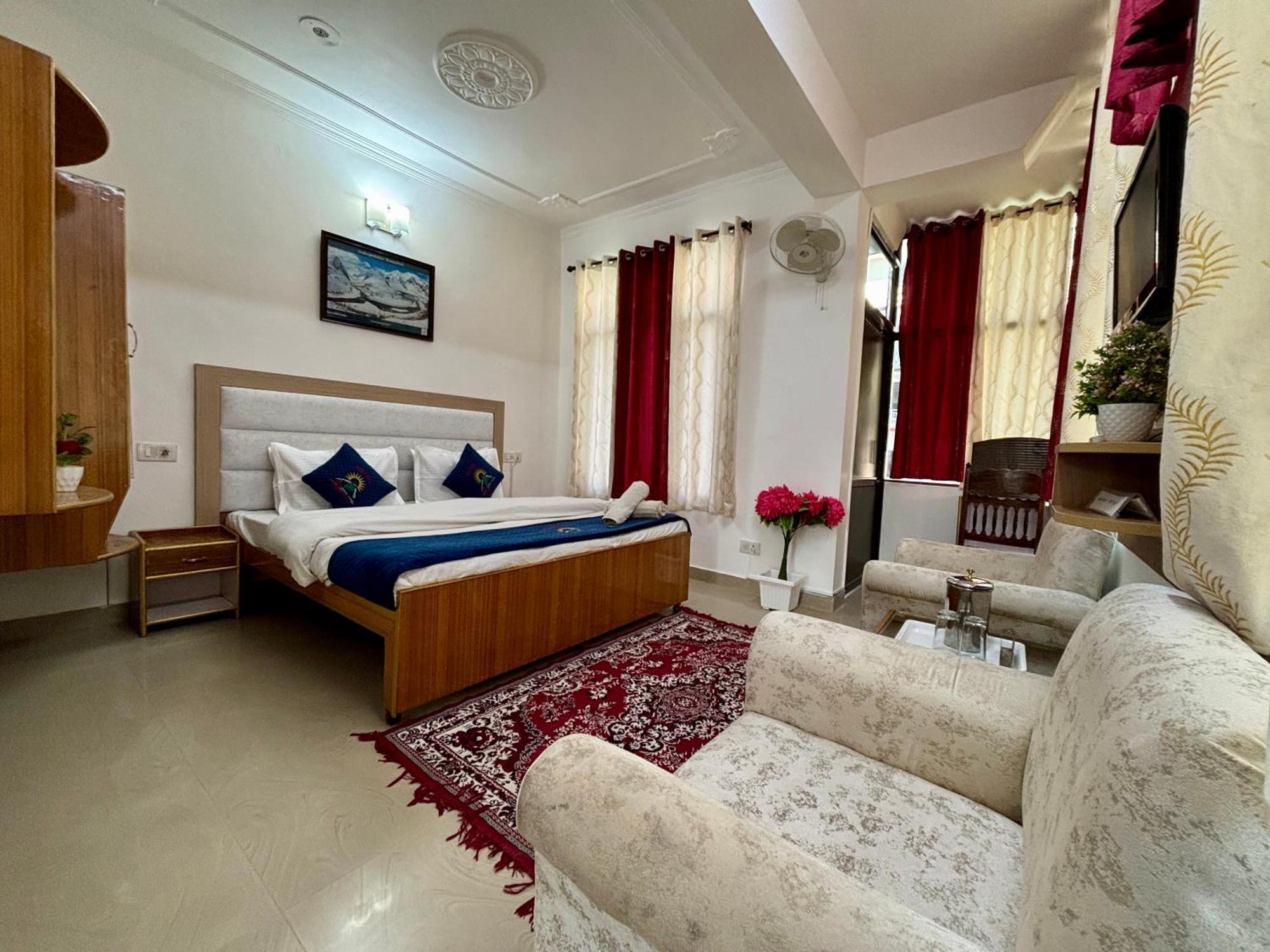 Homestay Kumar Residency