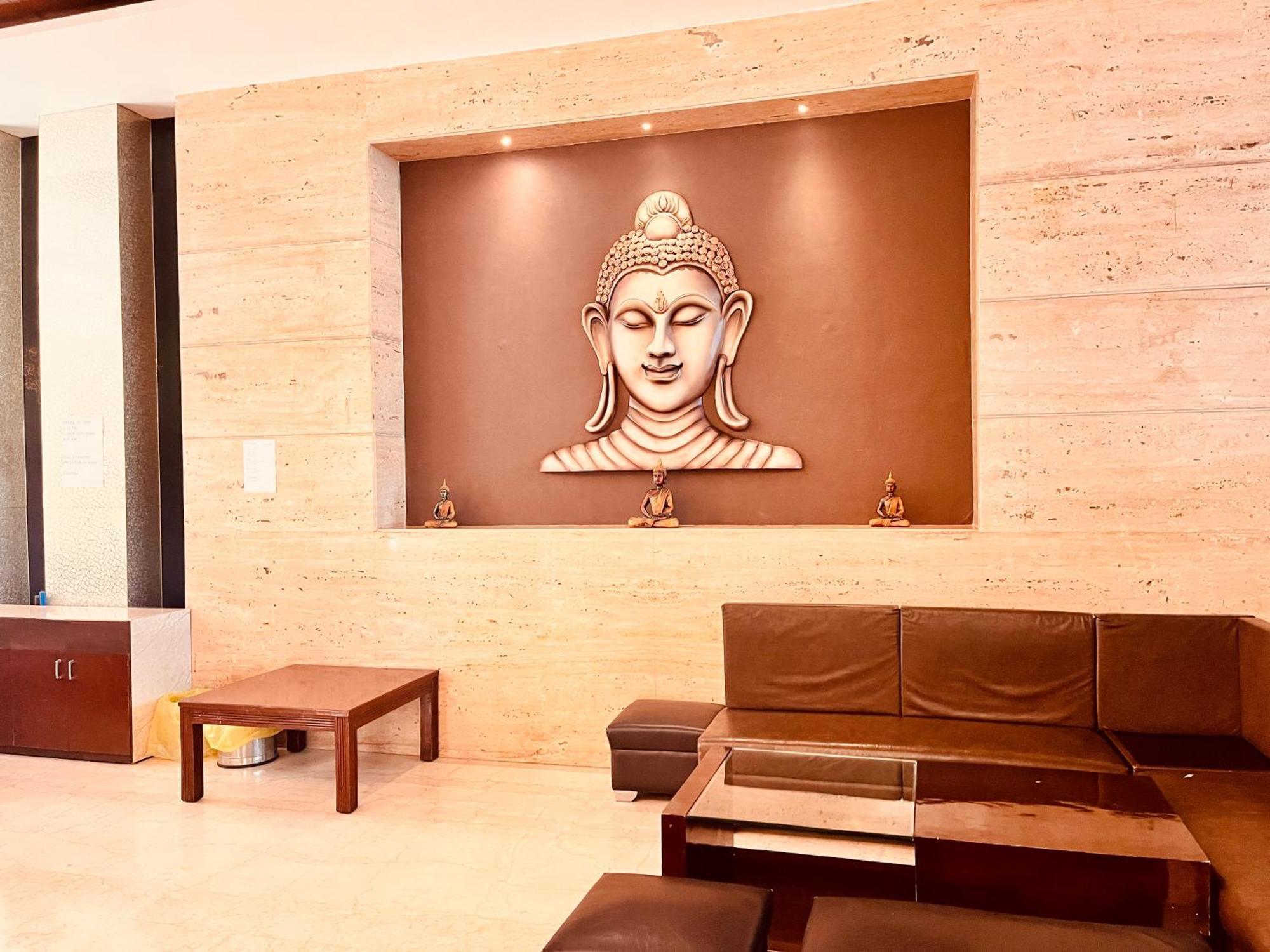 The Vaikunth Mcleodganj # Centrally Heated & Air Cooled # Scenic Mountain View # Big Parking # On Mall Road # Rated # Awarded # Premium # Bar #terrace #lift #property Of The Year Hotel 4*