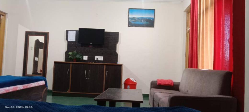 Lord Krishna Guest house *