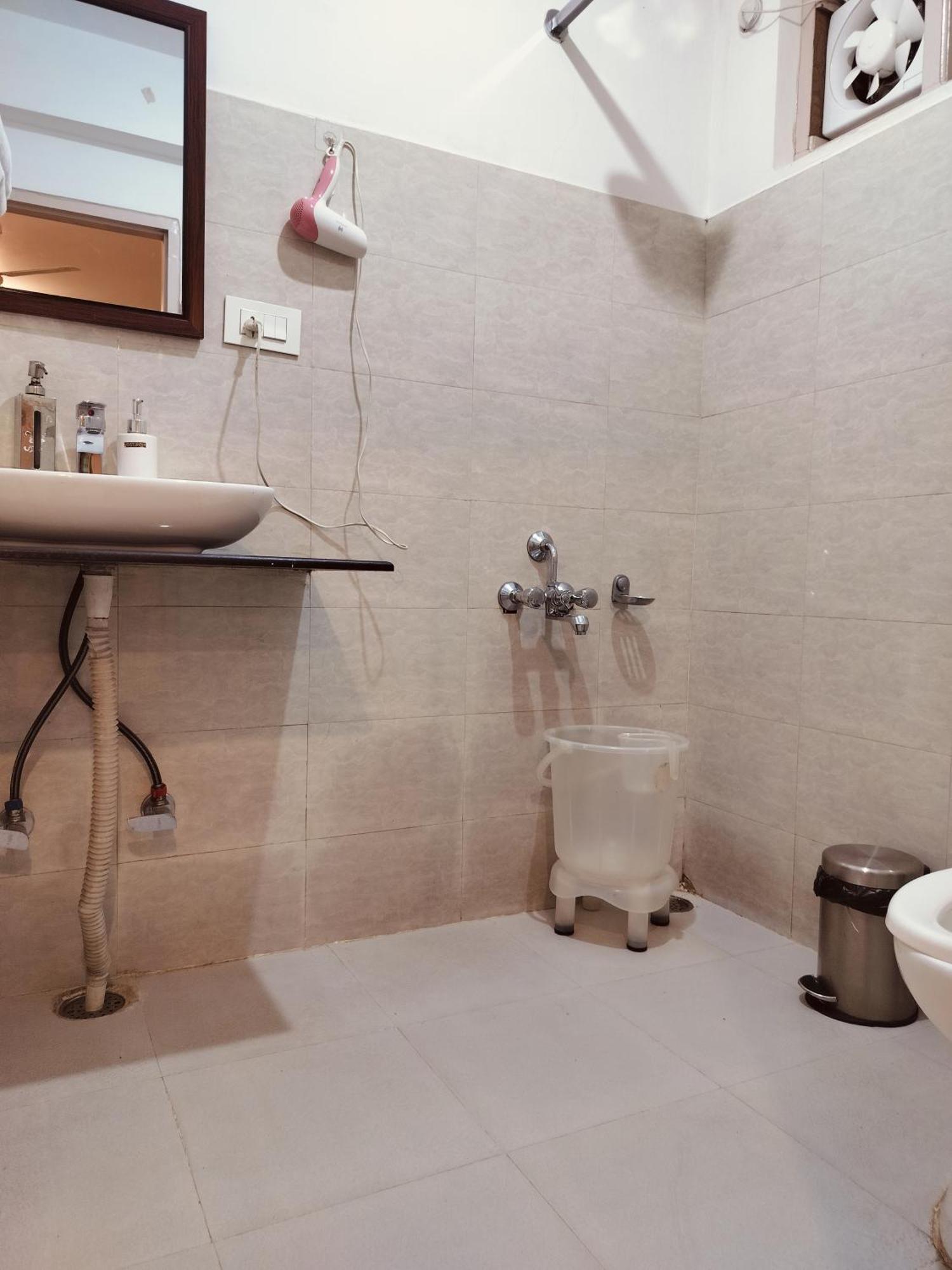 Junglaat & Experiences Guest house Dharamshala