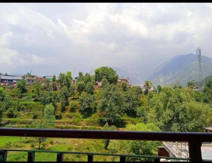 Homestay Anchal House