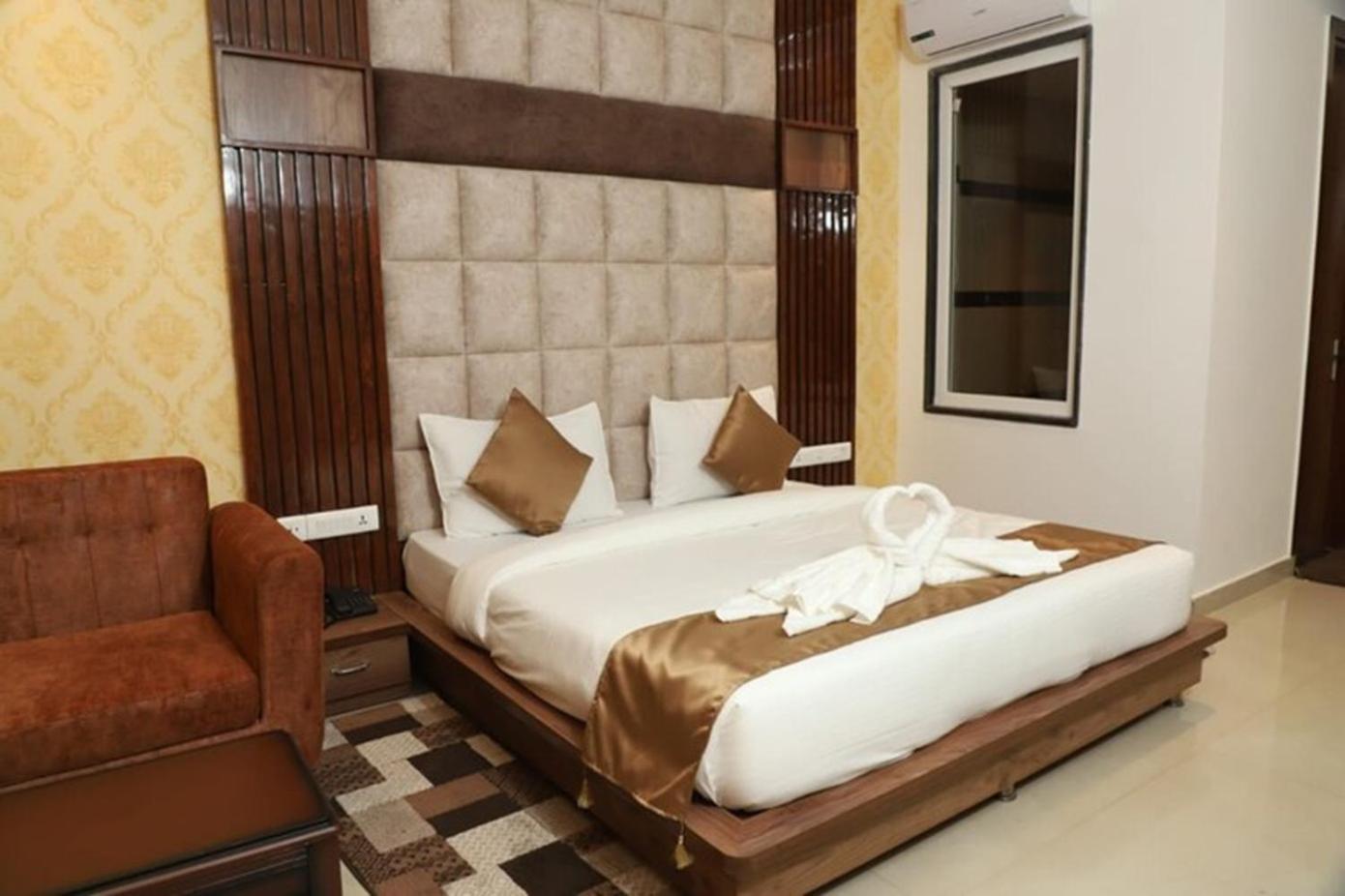 Rr & Hotel 3*