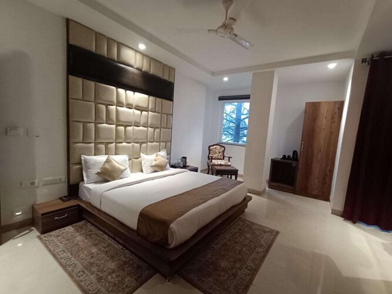 Hotel Rr & Dharamshala