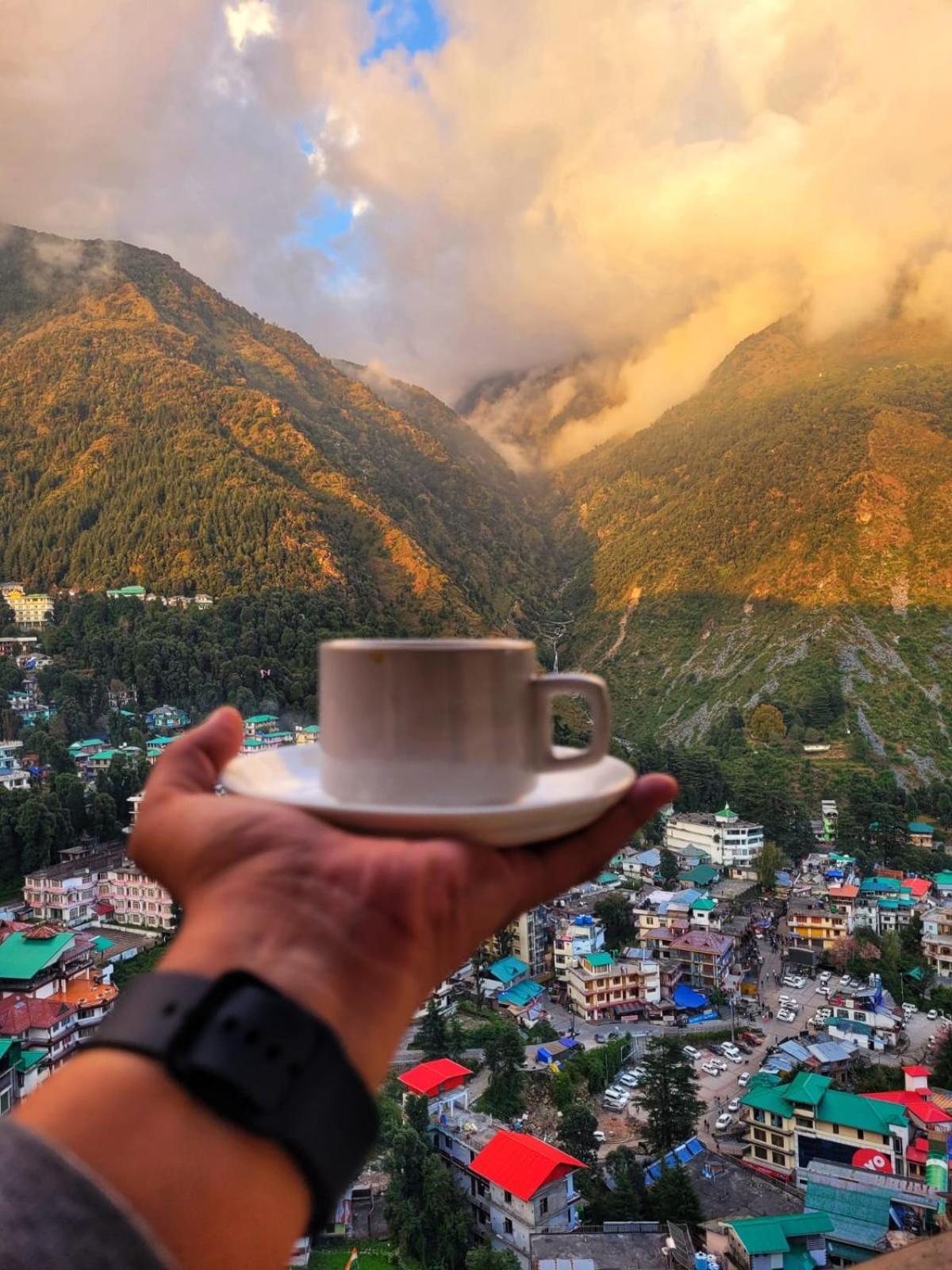 Rr & 3* Dharamshala