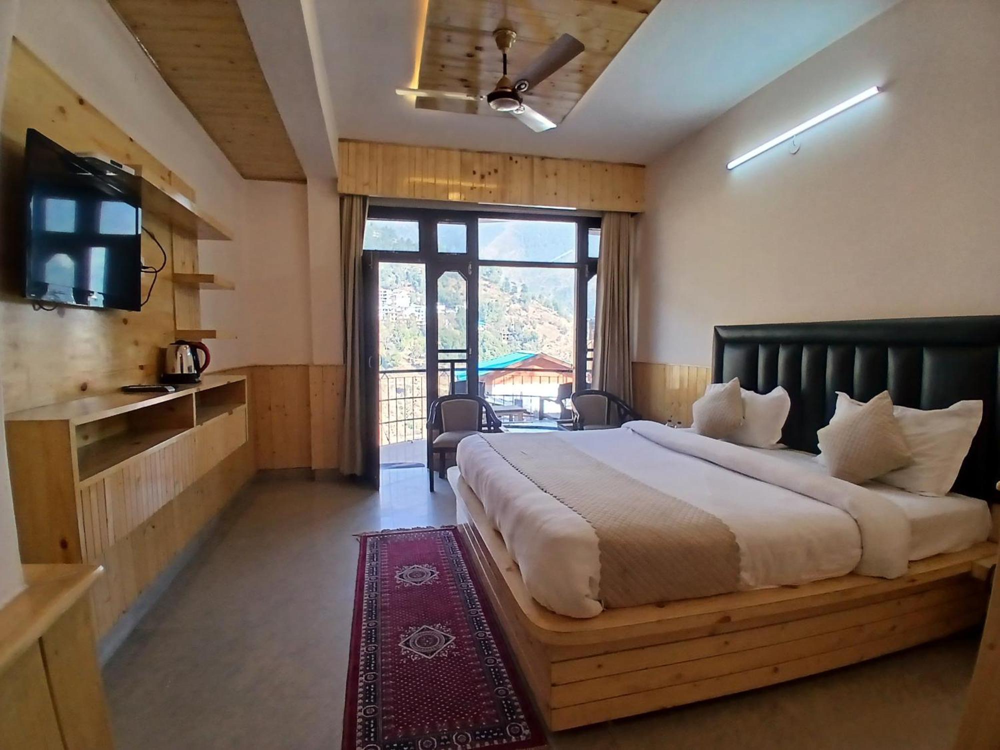 Hotel Cloud Height Hotel 2*