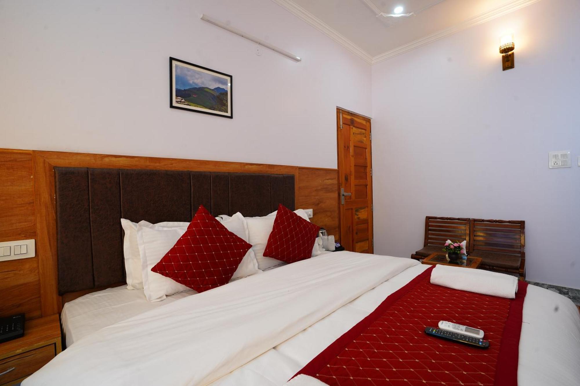 Sparrow Hotel Dharamshala