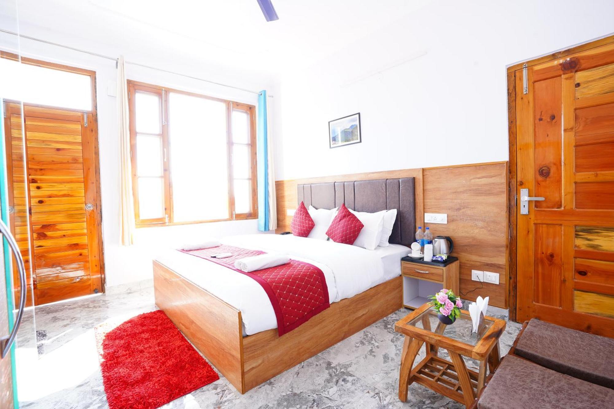 Hotel Sparrow Dharamshala