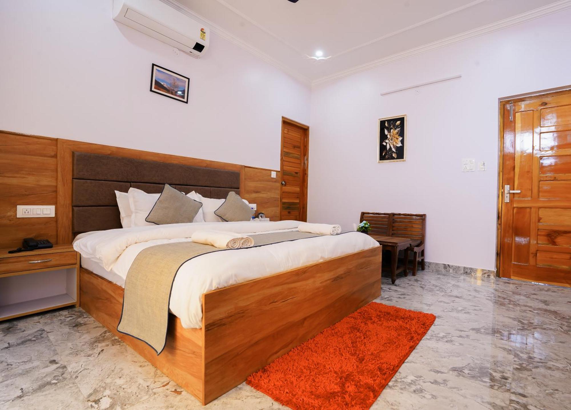Hotel Sparrow