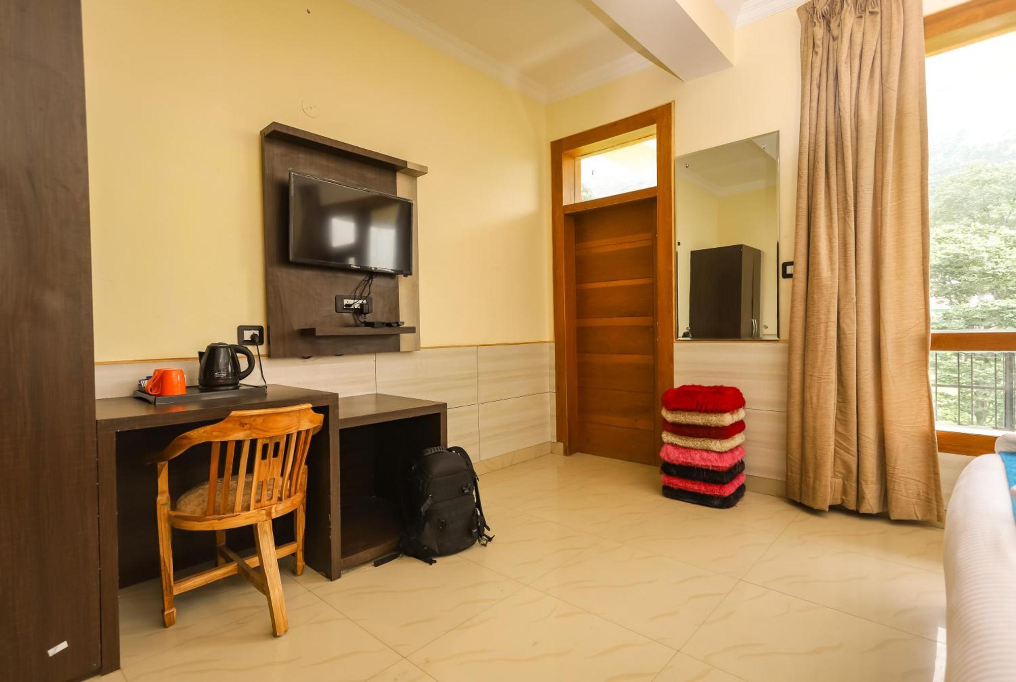 Hotel Grand Nest 3*