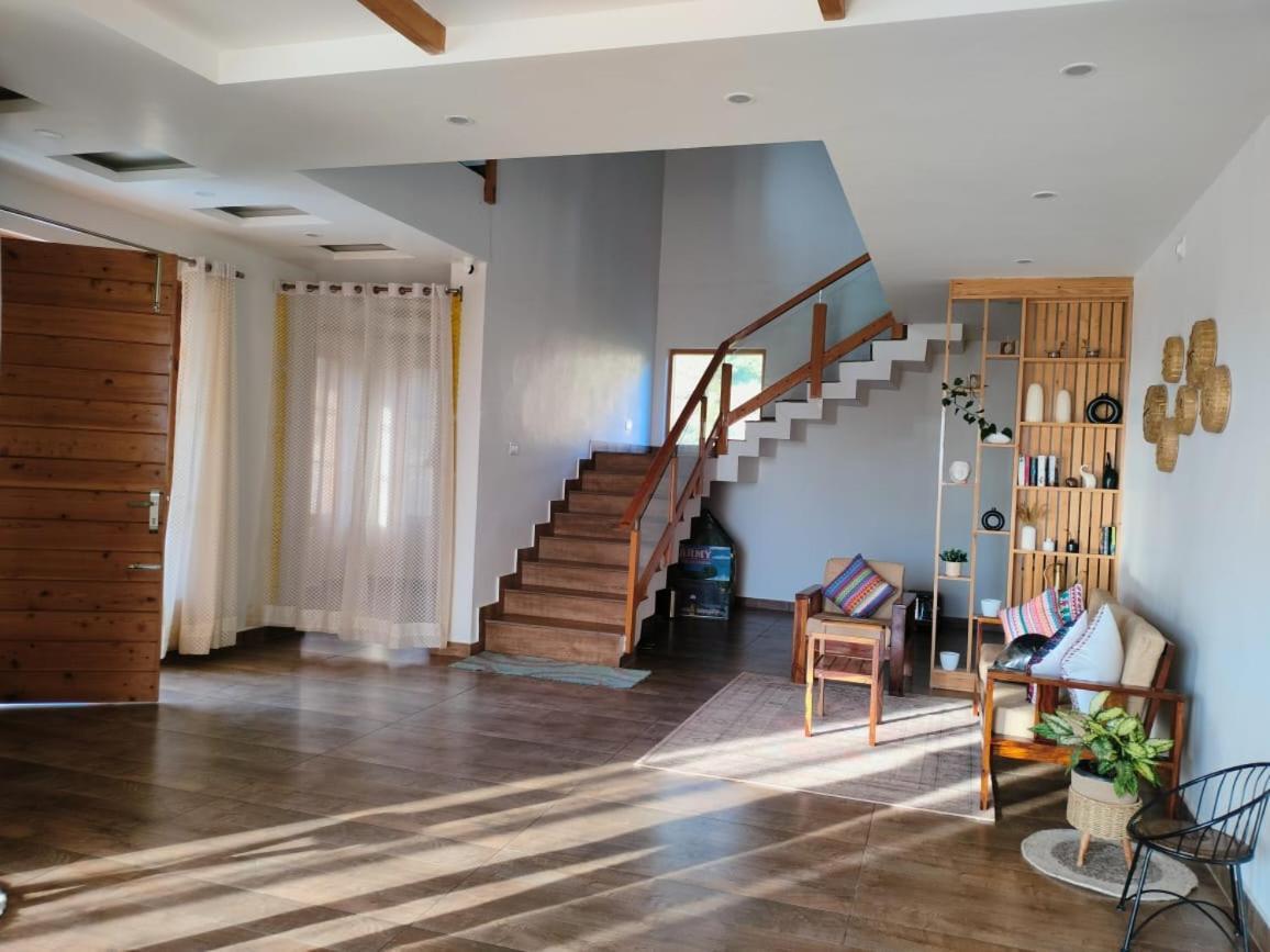 Anitra Lodge