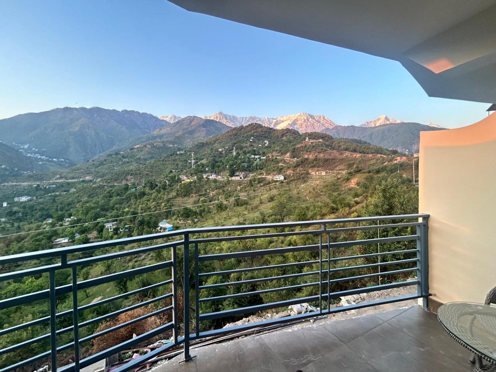 Heryk Hillview Hotel Dharamshala