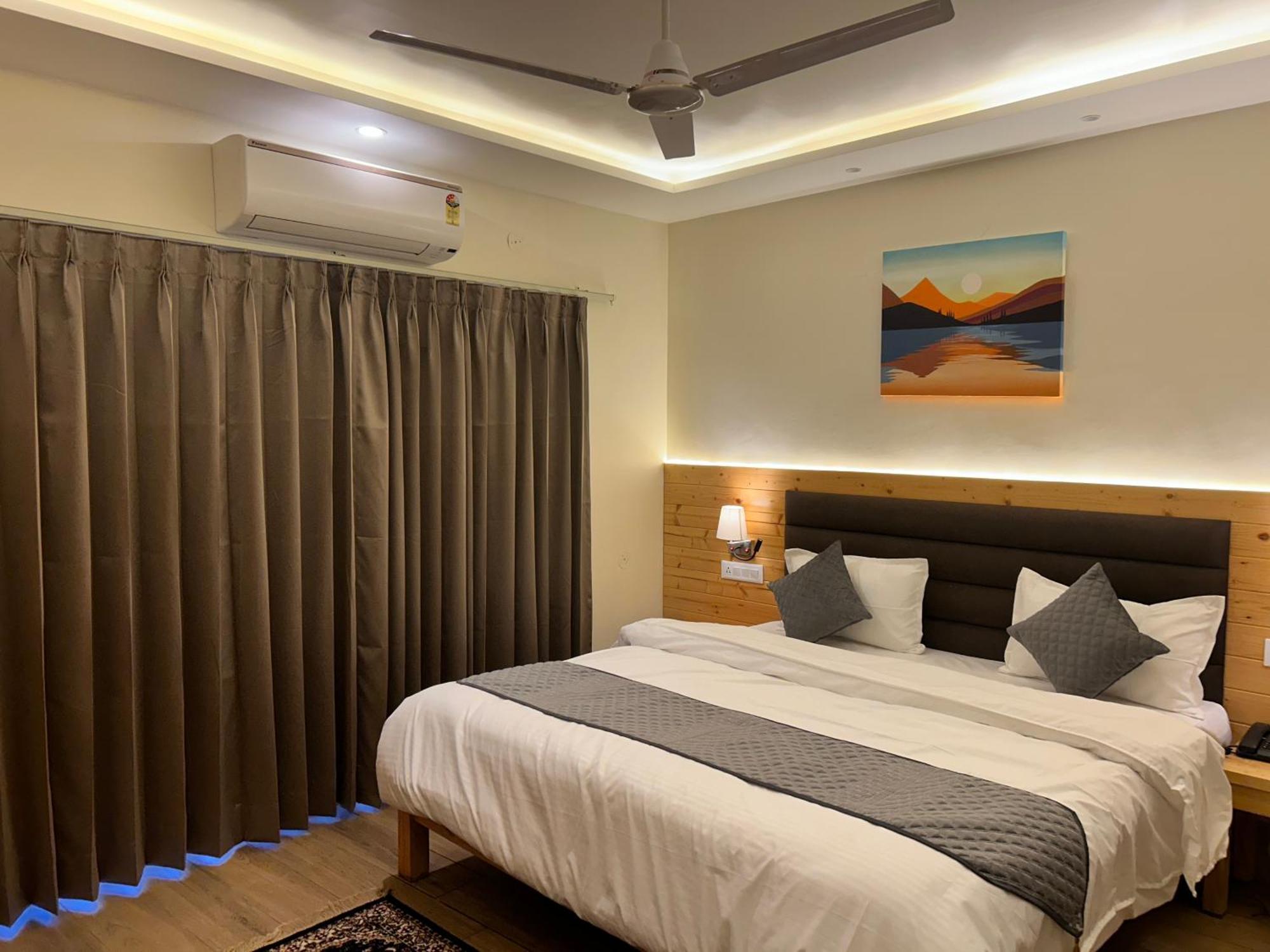 Heryk Hillview 3* Dharamshala