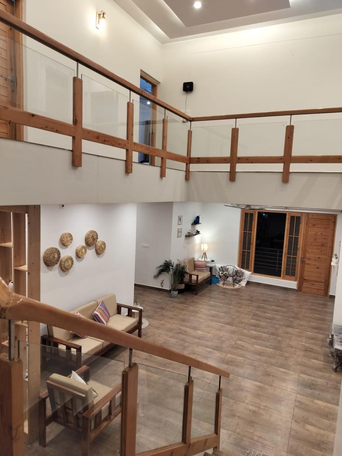 Anitra Lodge