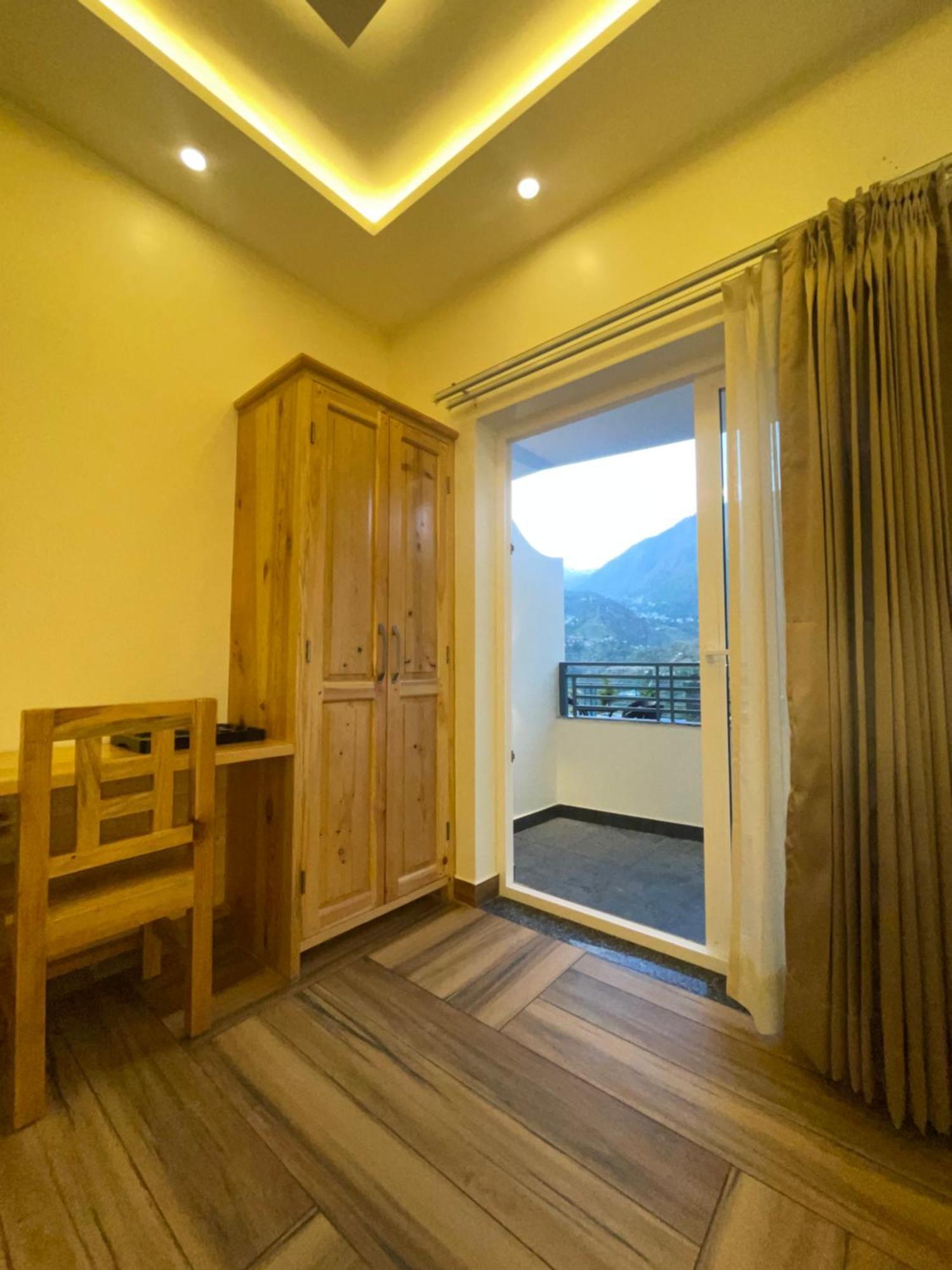 Hotel Heryk Hillview Dharamshala