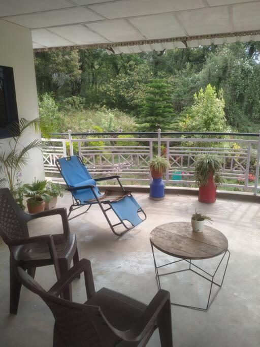The Oasis Terrace At Rana's Niwas Chalet *