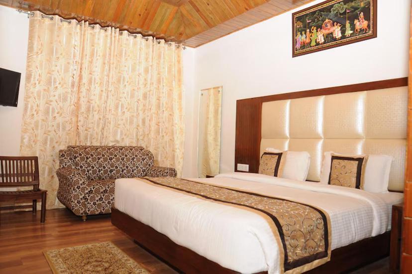 Paradise Sheela Dharamshala
