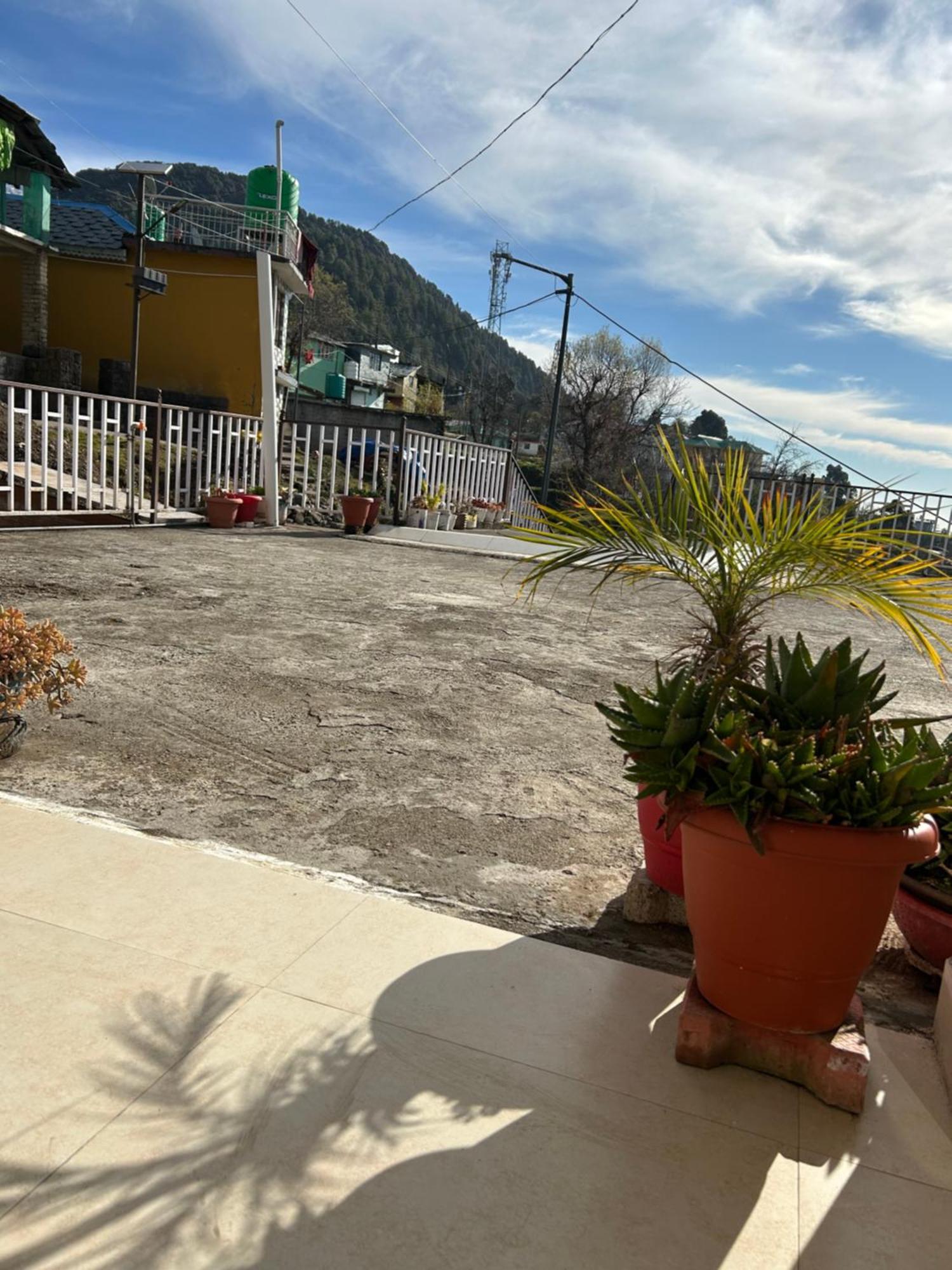 Homestay Snowwhite Dharamshala