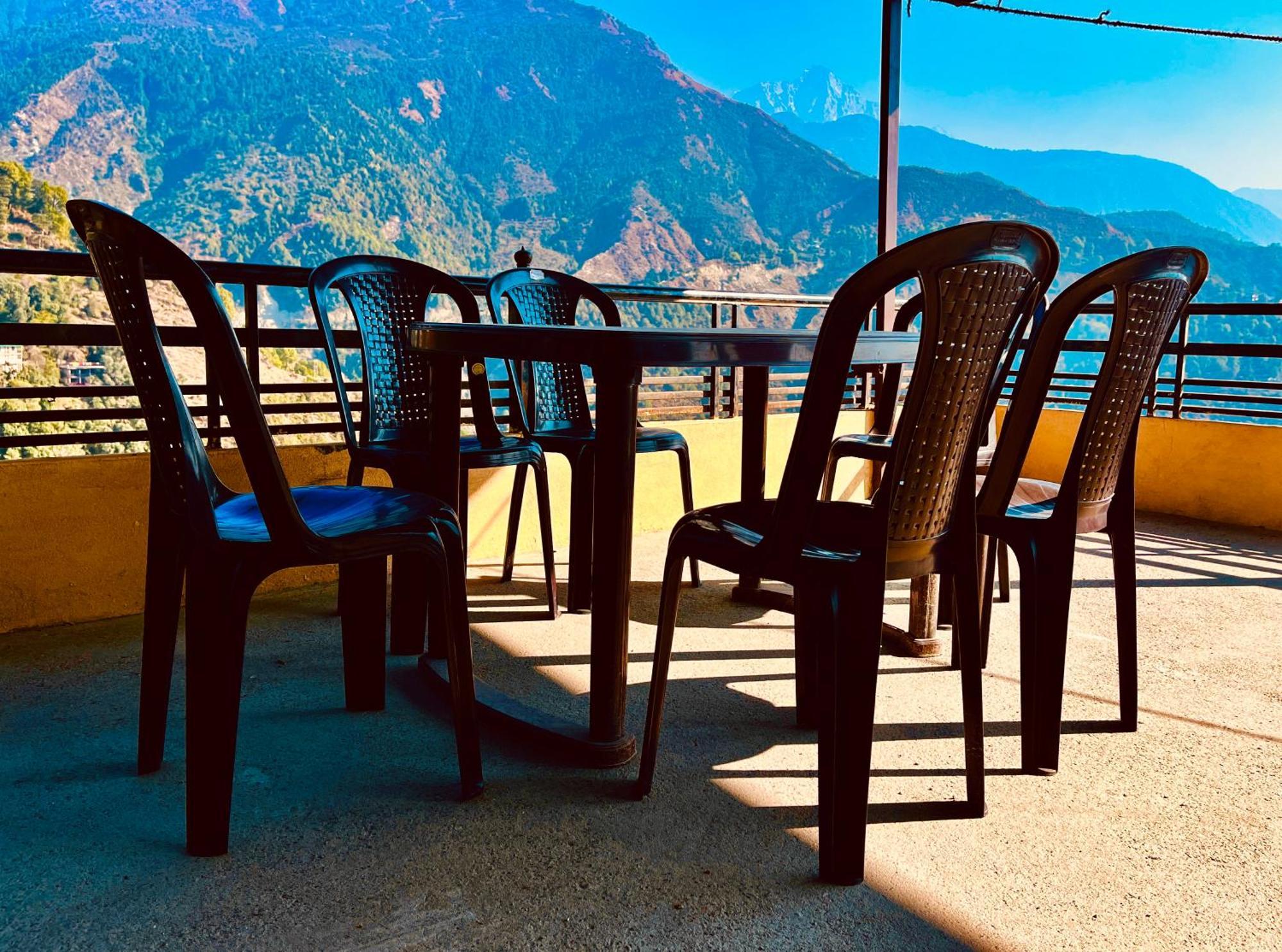 The Vaikunth Mcleodganj #centrally Heated & Air Cooled #scenic Mountain View #big Parking #on Mall Road #top Rated #most Awarded #premium #bar #terrace #lift #property Of The Year Hotel Dharamshala