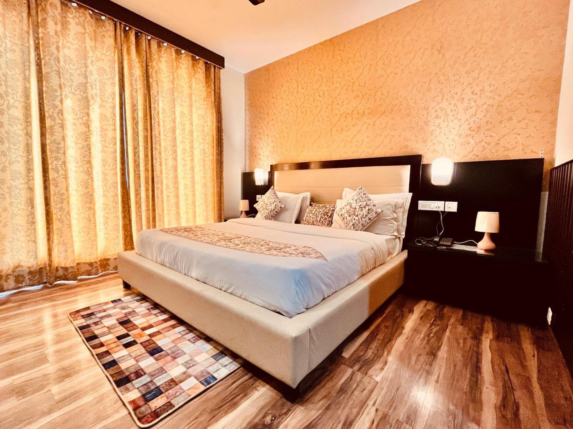 The Vaikunth Mcleodganj #centrally Heated & Air Cooled #scenic Mountain View #big Parking #on Mall Road #top Rated #most Awarded #premium #bar #terrace #lift #property Of The Year Hotel