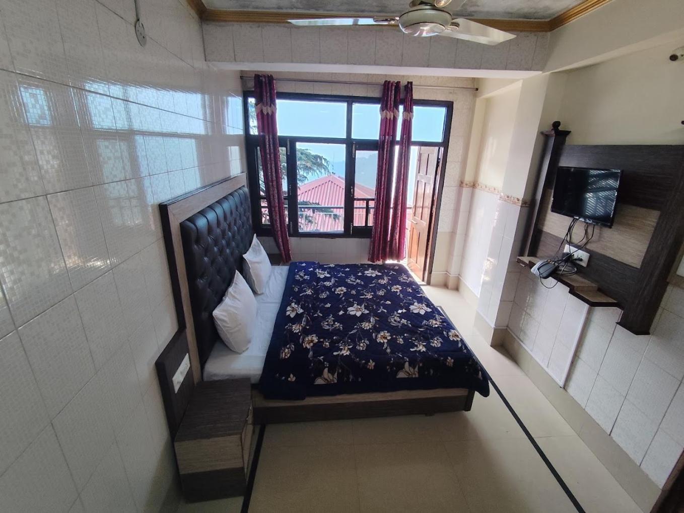 Krishna Holiday Block Ii Guest house