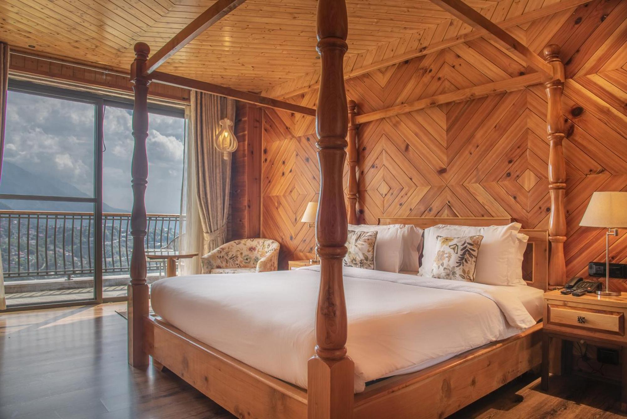 Echor Mandara Treevilla Hotel *