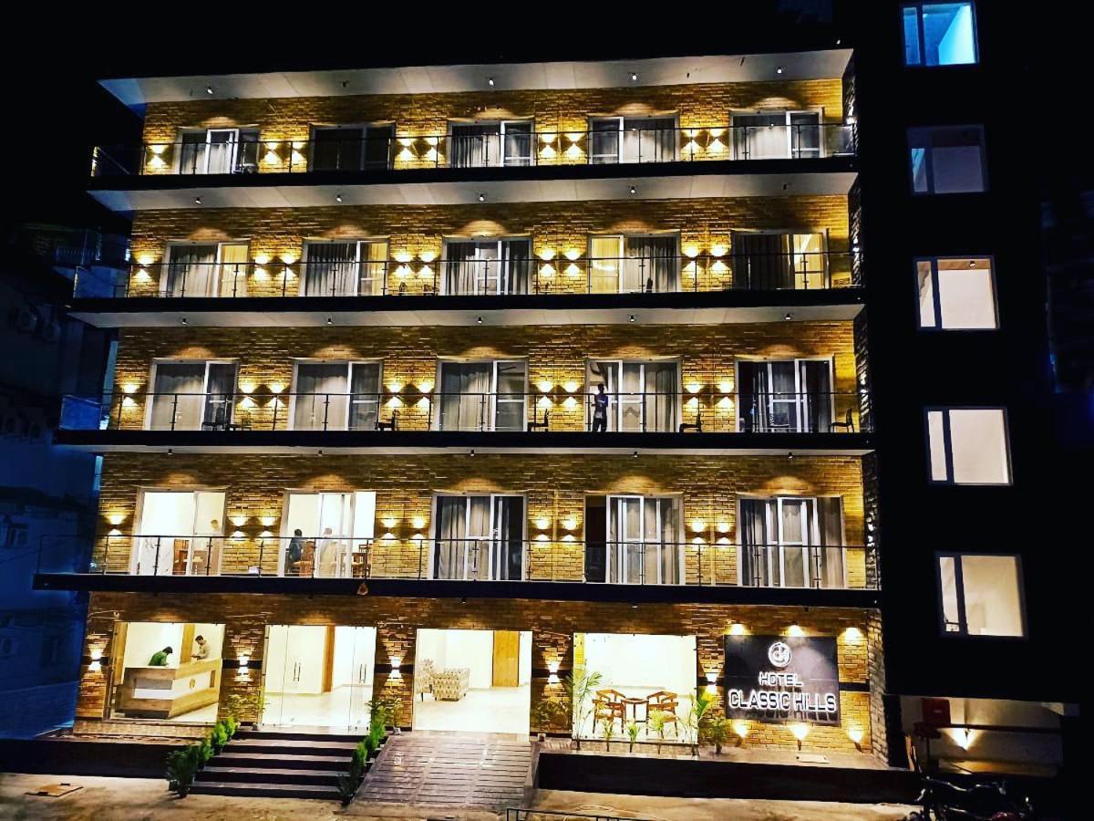 Hotel Maclo Classic Luxury - Lavish & Luxury ! Big Parking ! Lift ! All Balcony ! Prime Location ! Top Selling Property In Mcleod Ganj Dharamshala