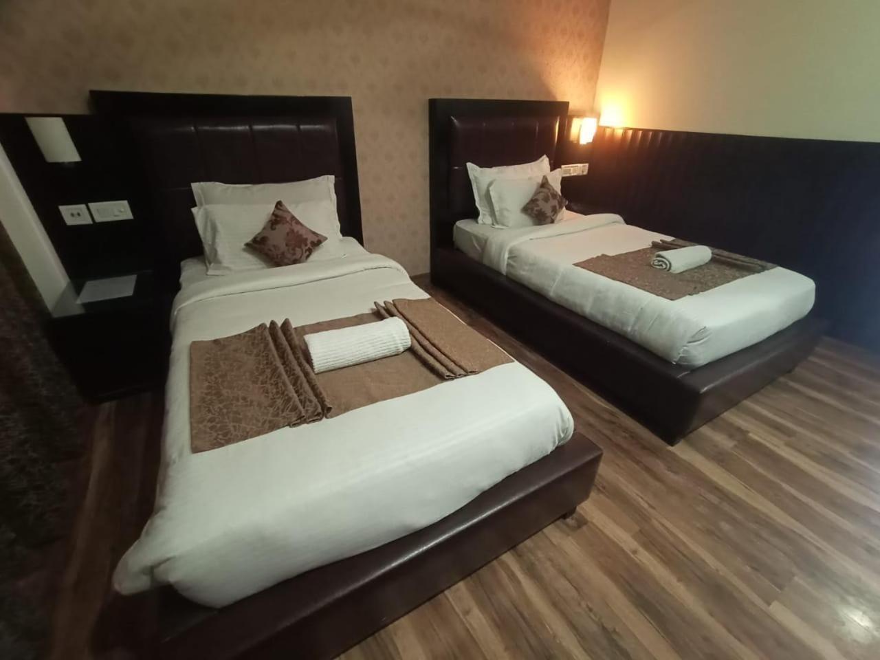 #the Vaikunth Mcleodganj Dhauladhaar View# Big Free Parking# Ac Centrally#elevator Hotel