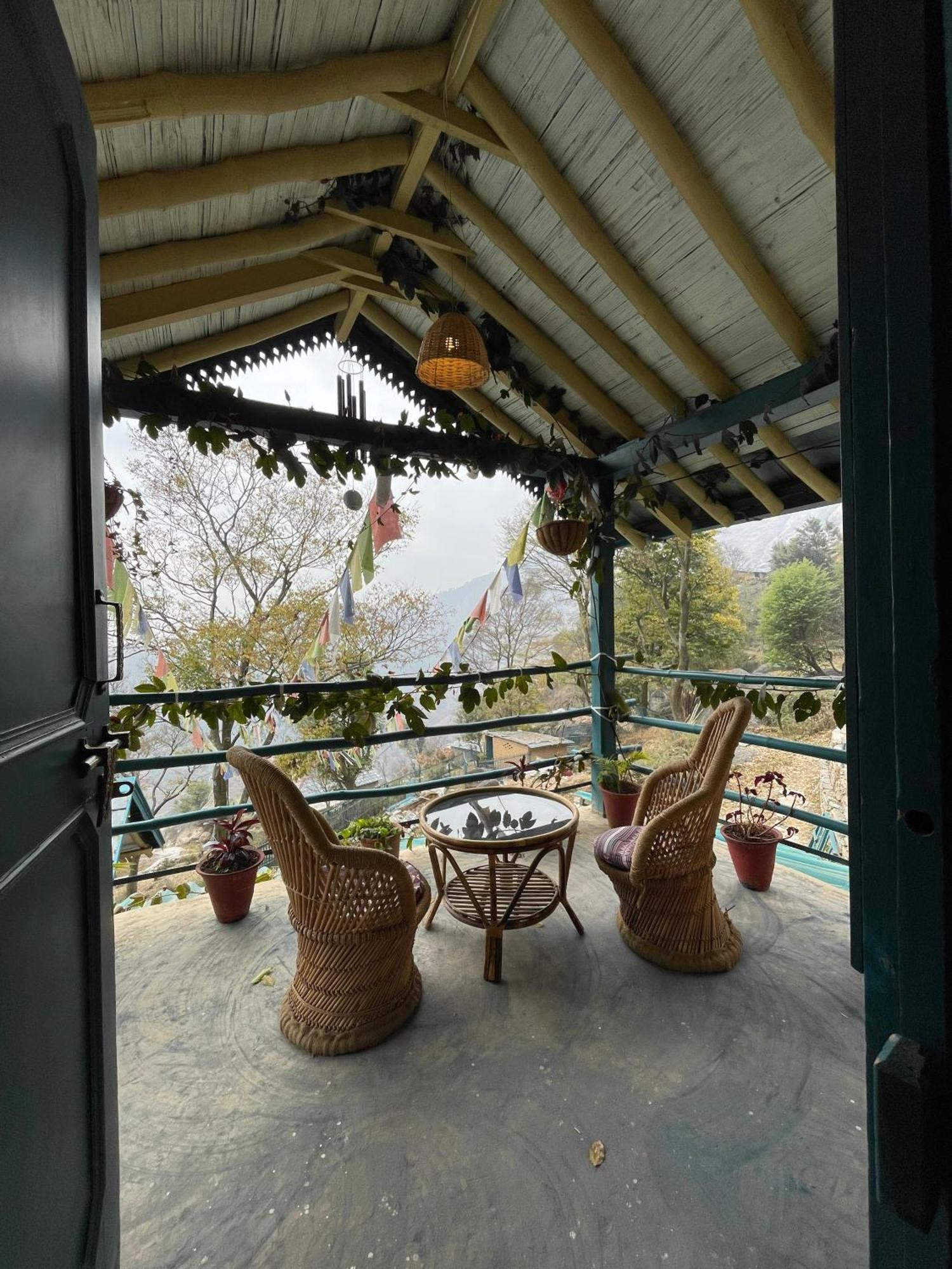 Recluse Village By Himtrek Homestay *