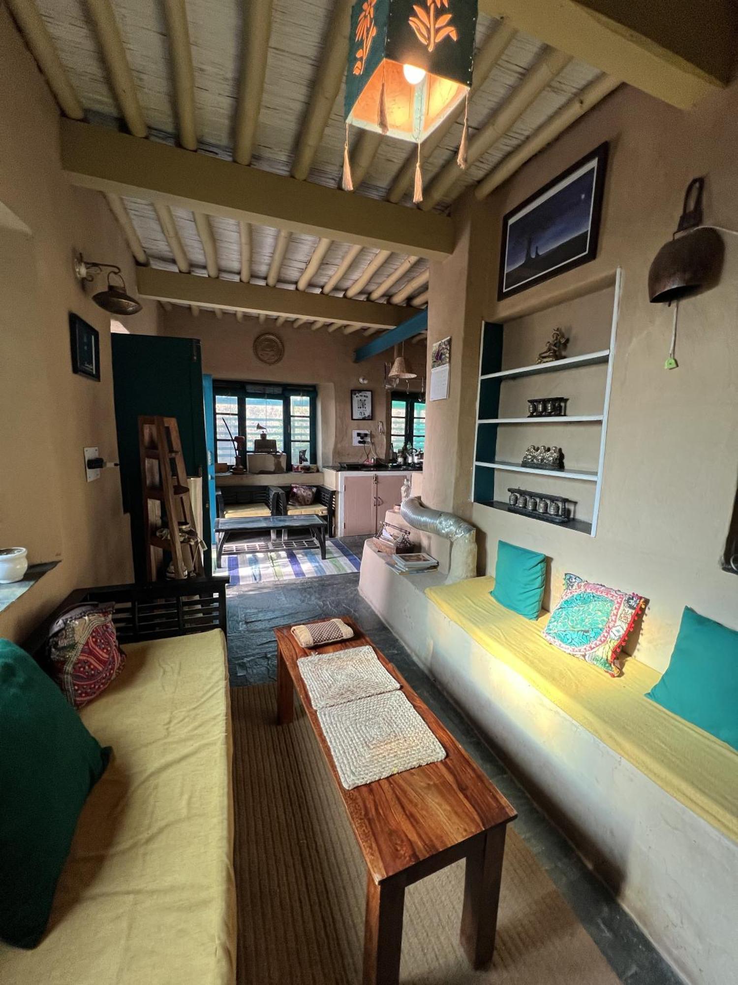 Homestay Recluse Village By Himtrek *