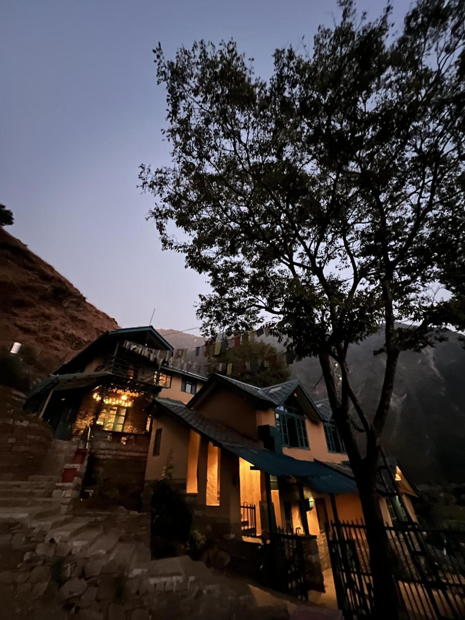 Homestay Recluse Village By Himtrek Dharamshala