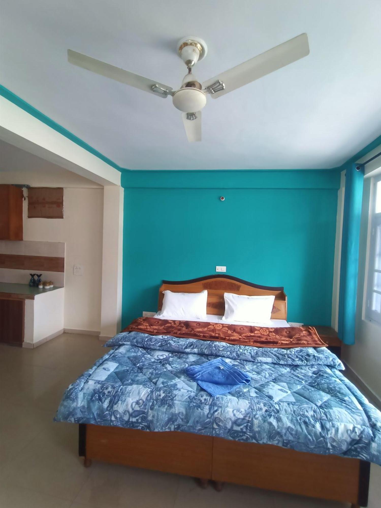 Check-in & Chill Homestay *