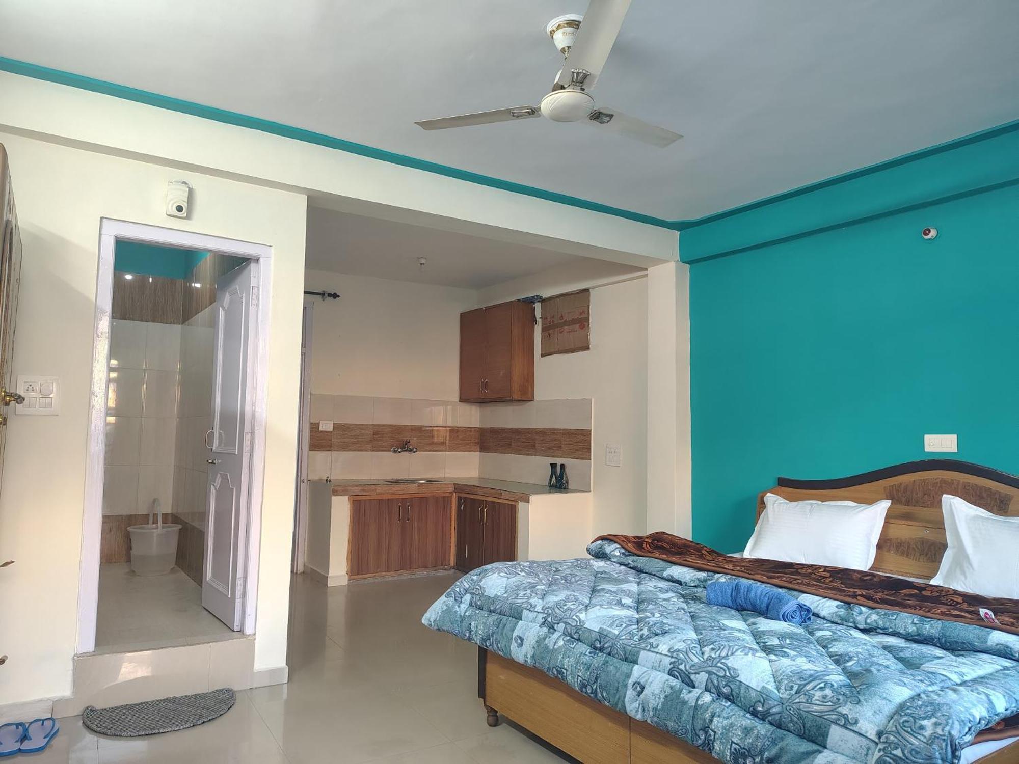 Homestay Check-in & Chill *