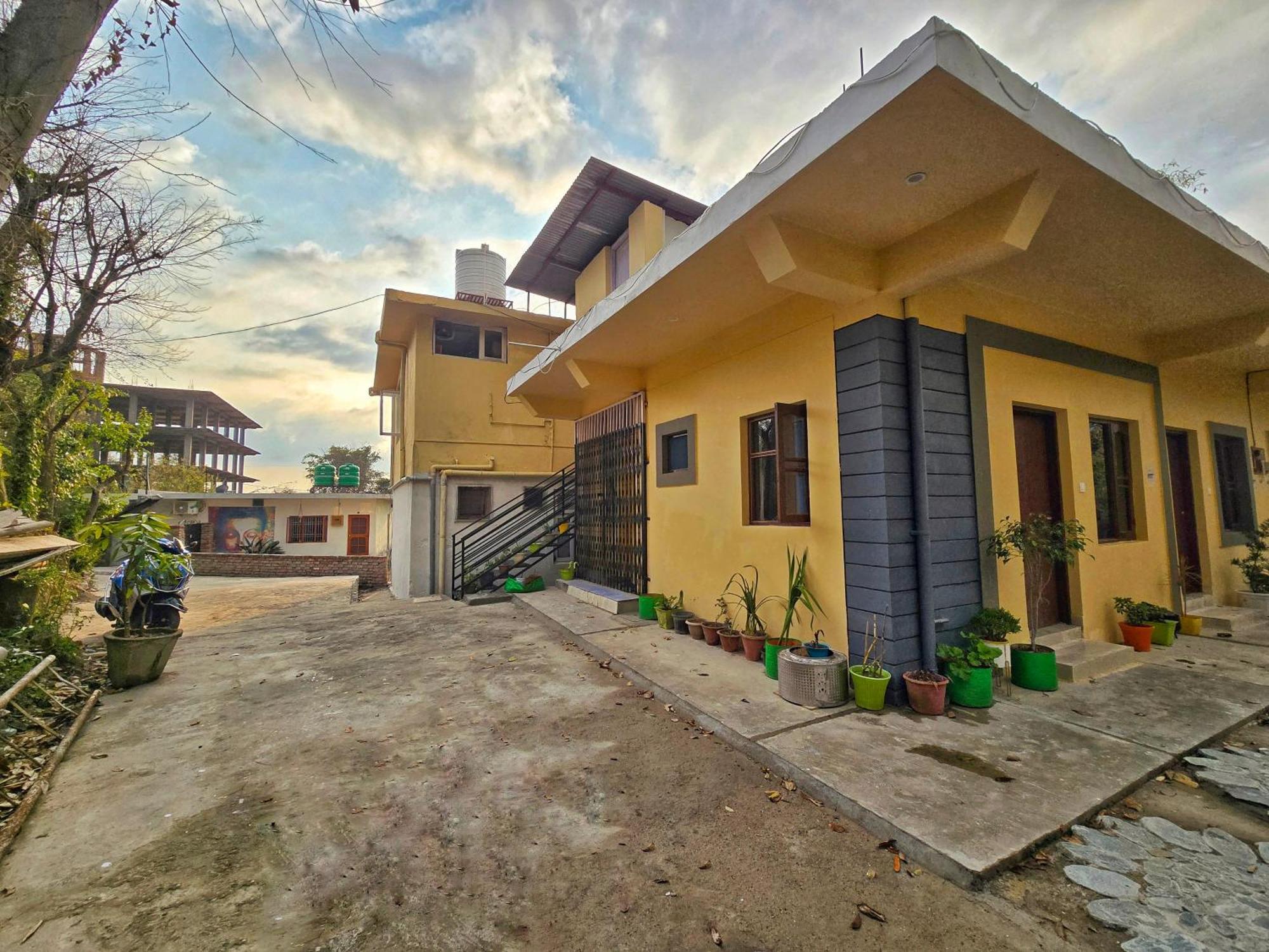 Homestay Dhauladhar *