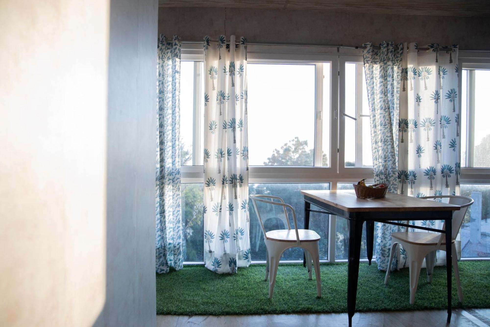 Hotel The Acanti,