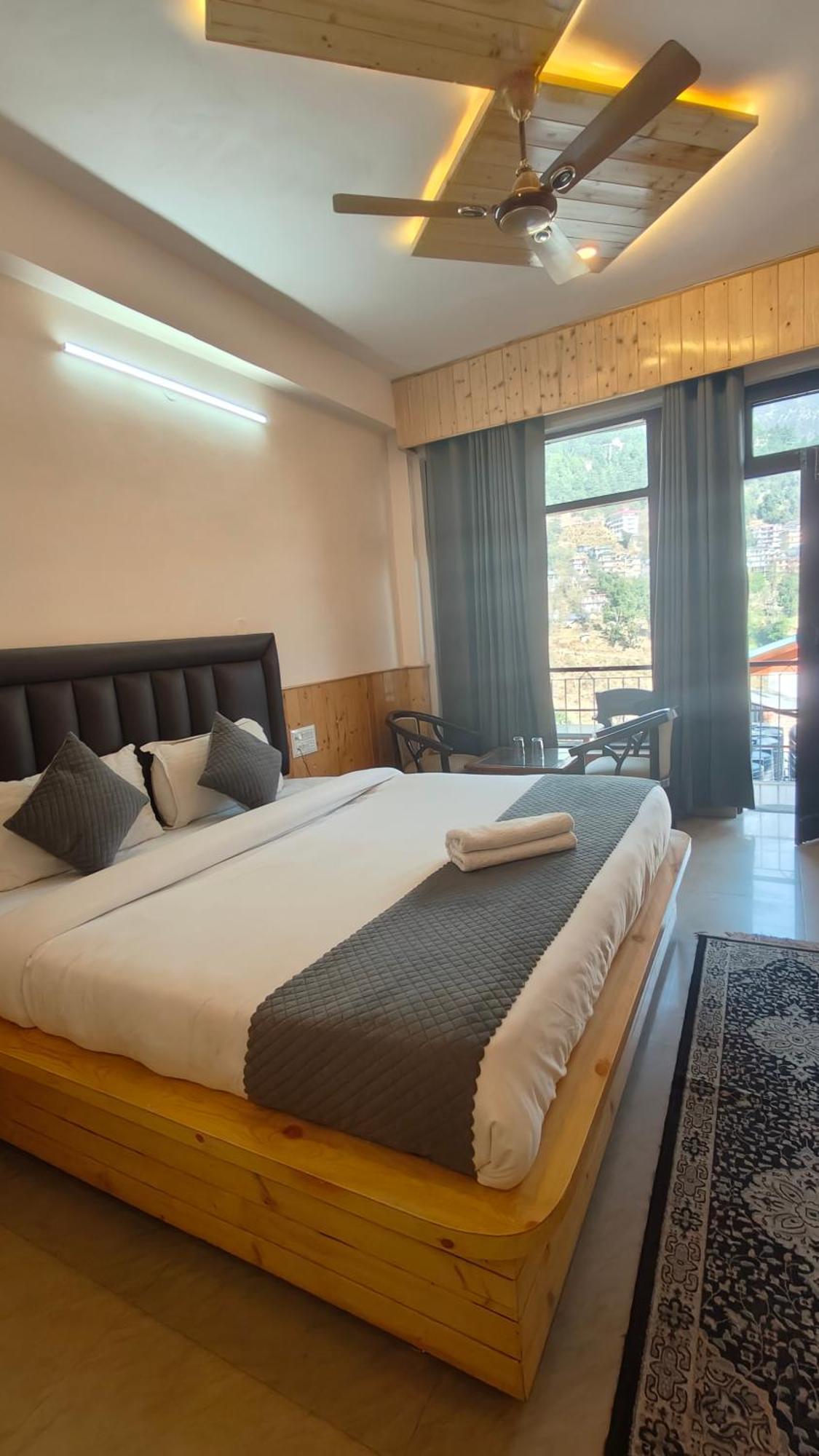 Hotel Hotel Cloud Height 2*