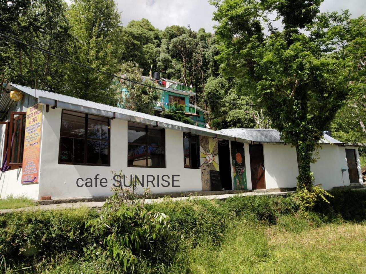 Homestay Sunrise 700m From Waterfall Dharamshala