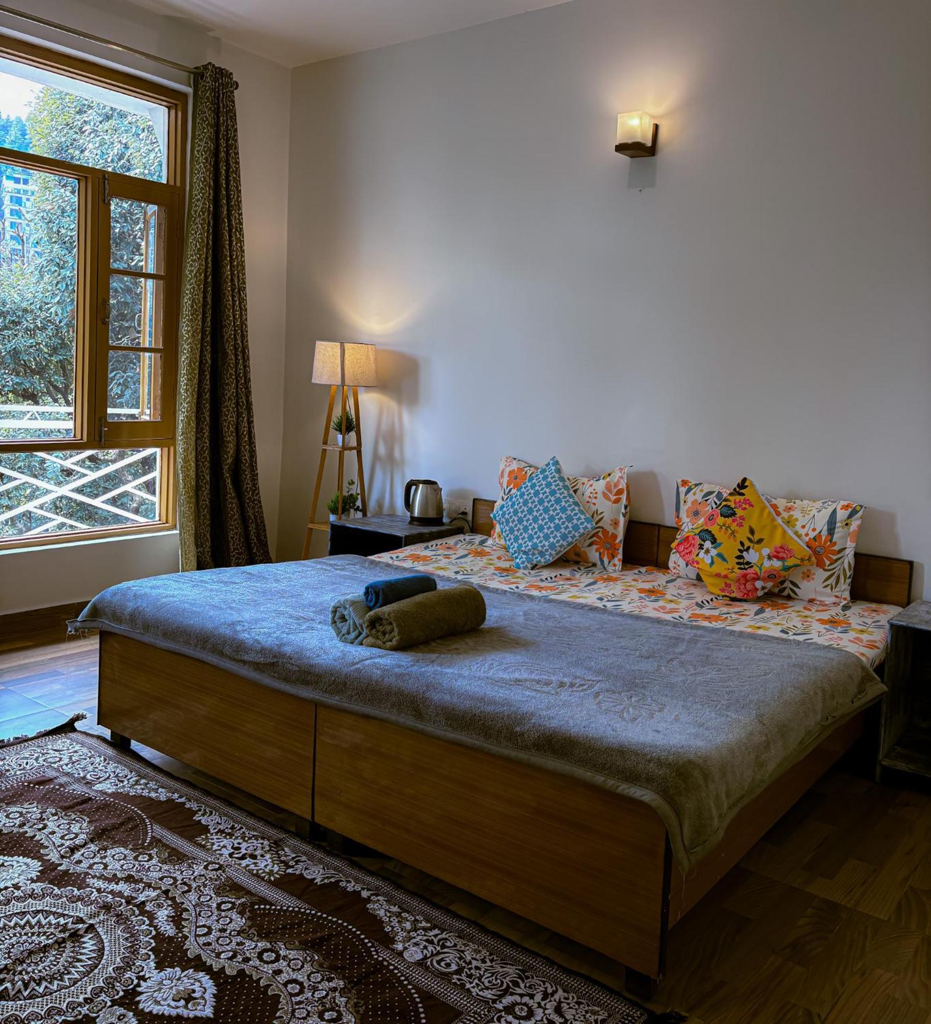 Homestay The Void - Dharamkot *