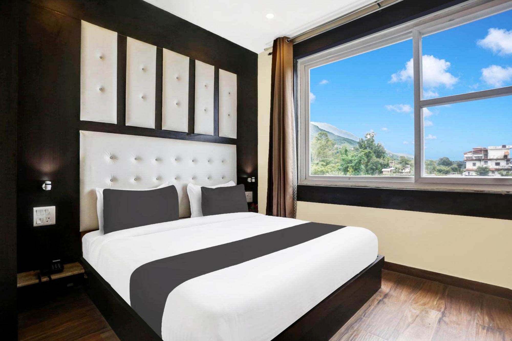 Hotel Super Townhouse 3*