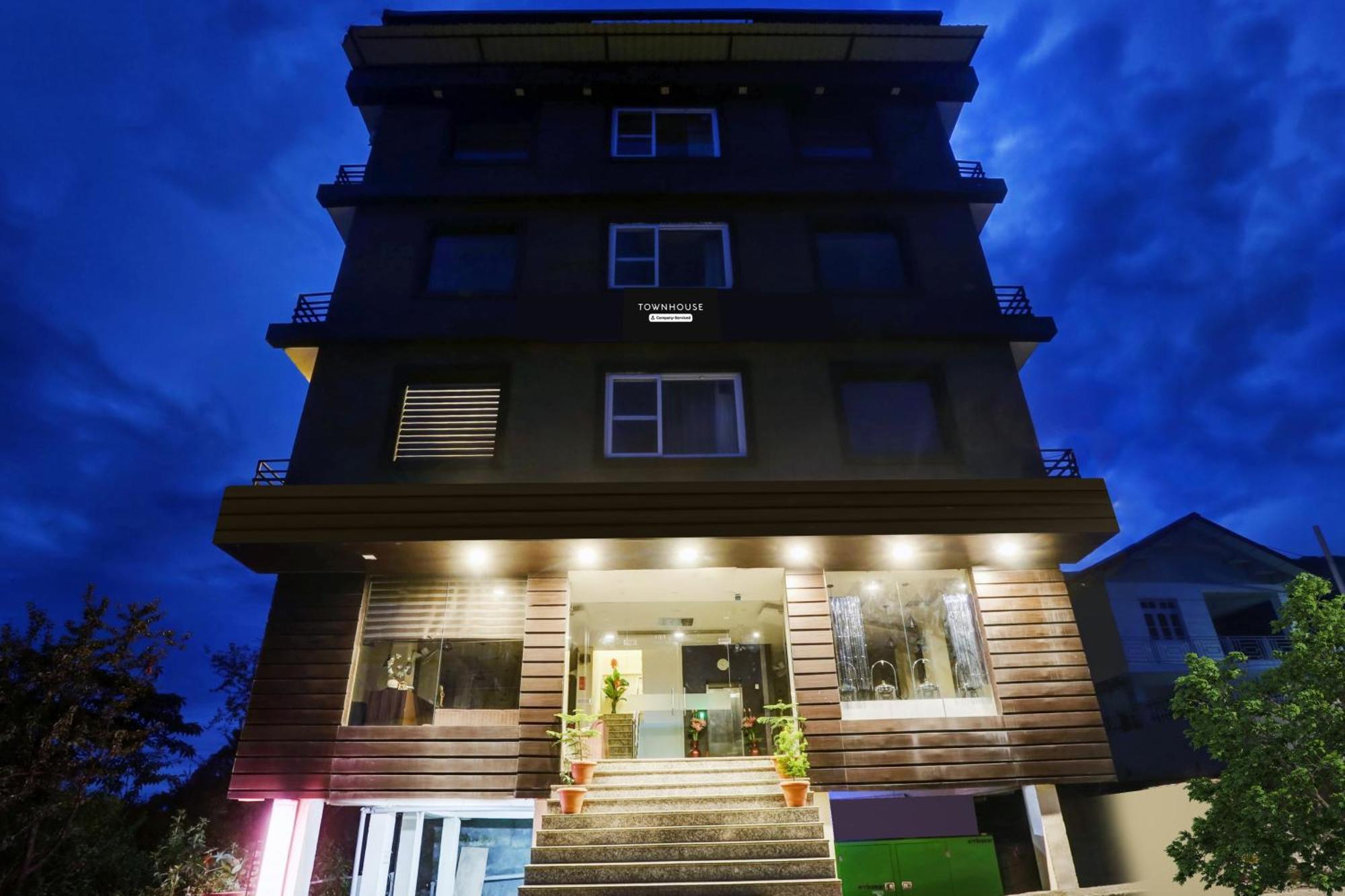 Hotel Super Townhouse