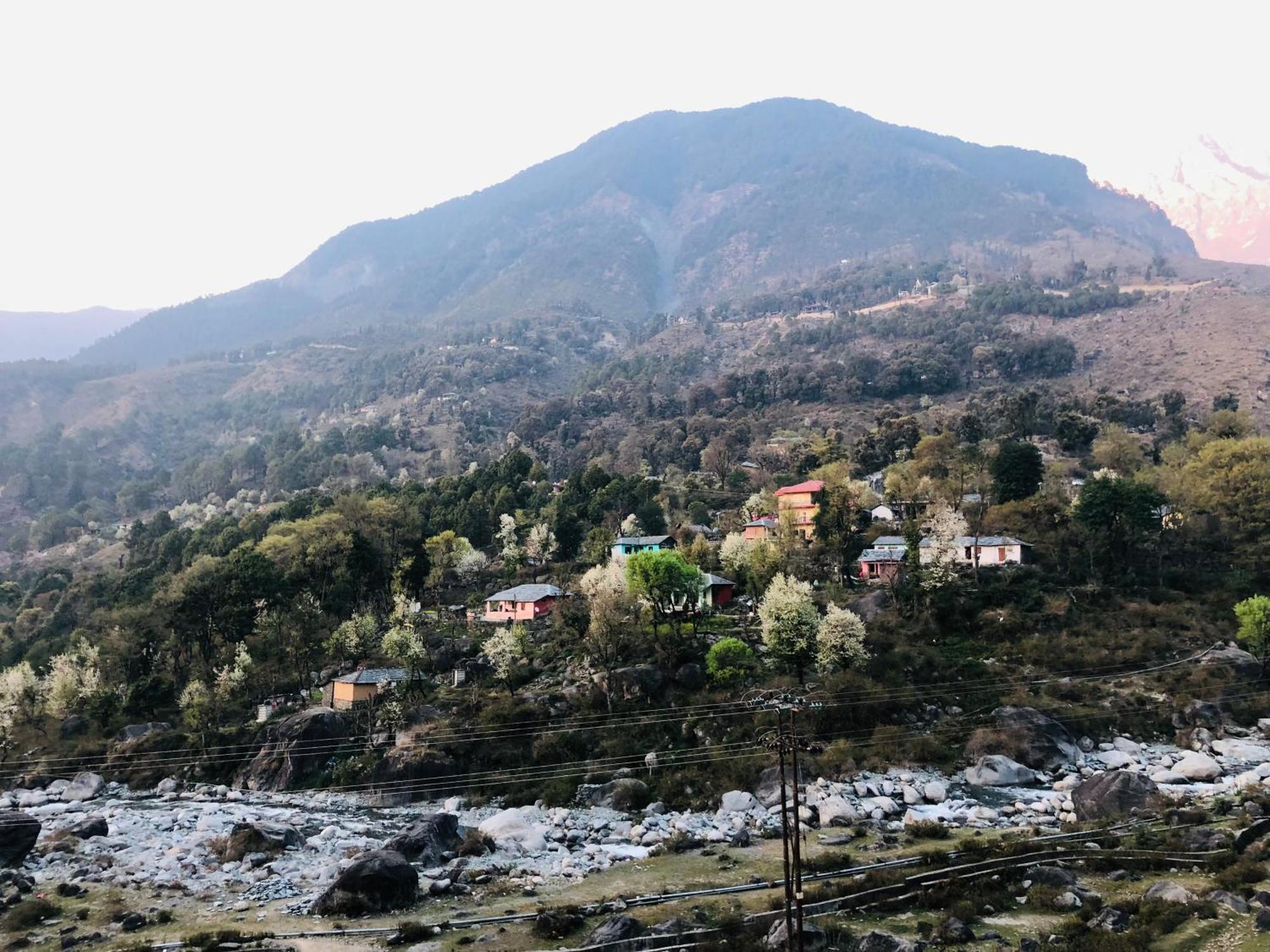Paradise By Hbr Guest house Dharamshala