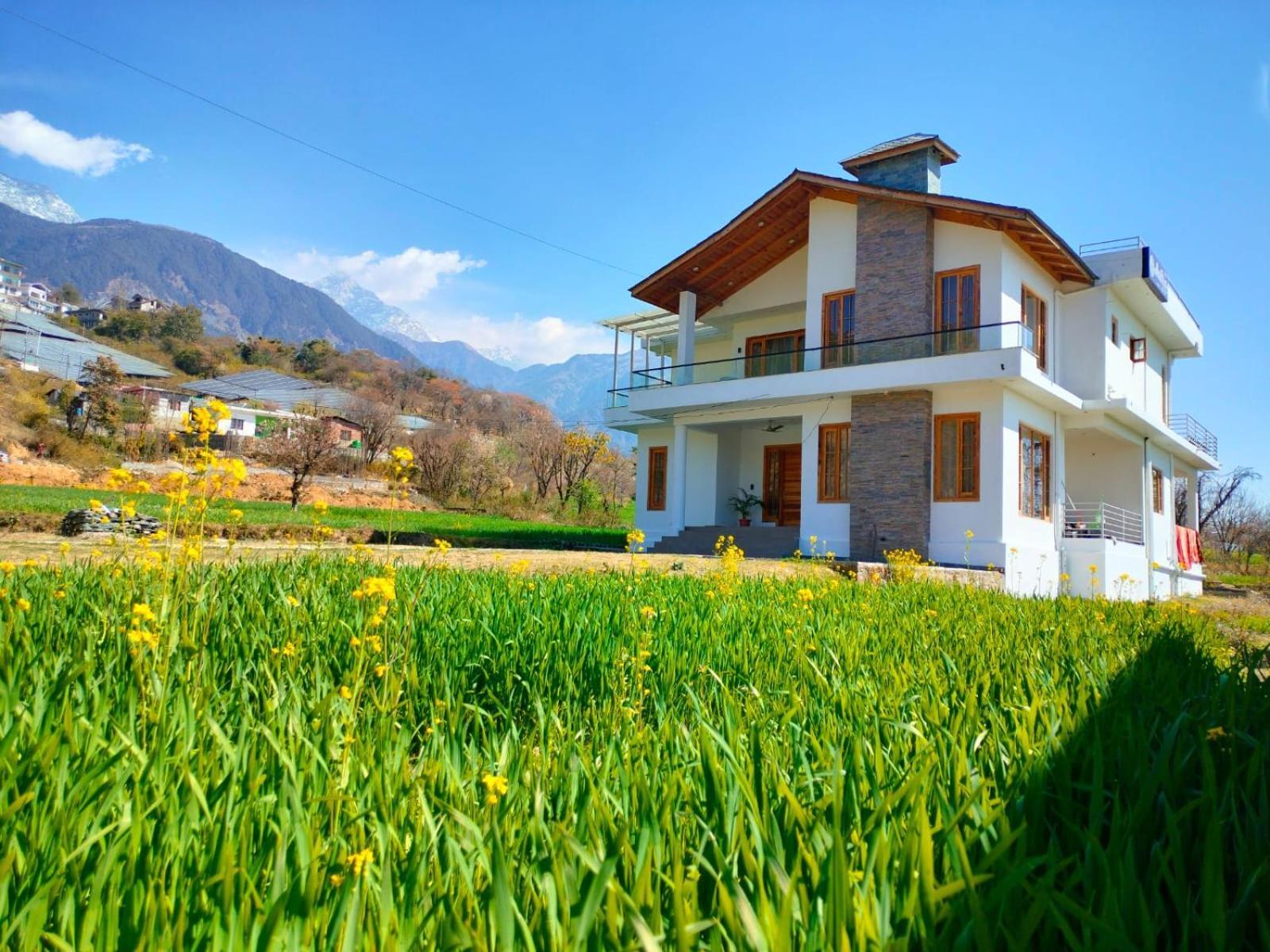Lodge Anitra Dharamshala