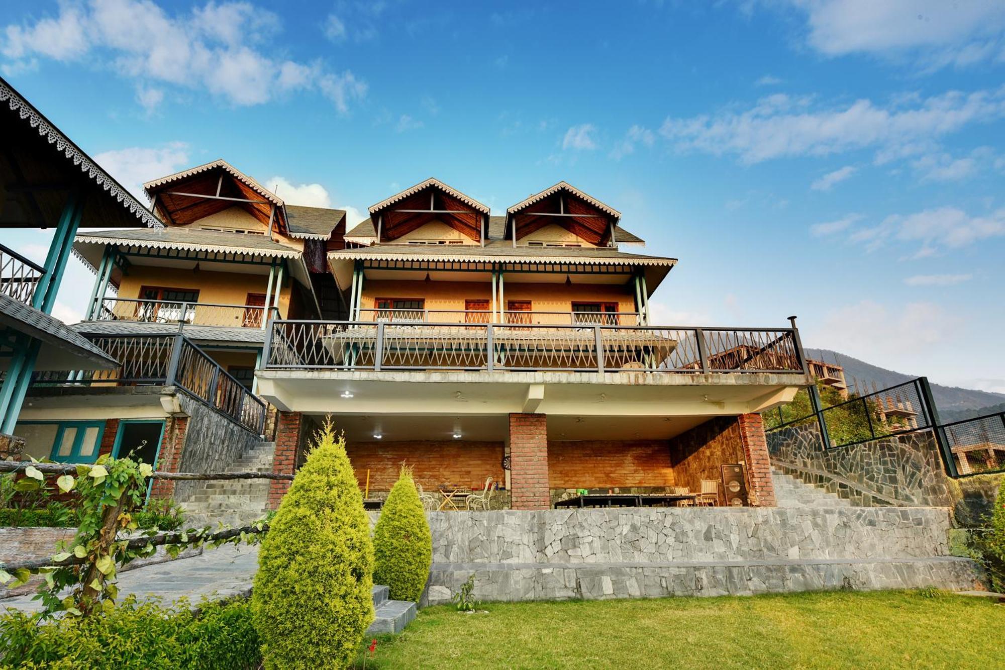 Tiaraa Jujurana & Resort Dharamshala
