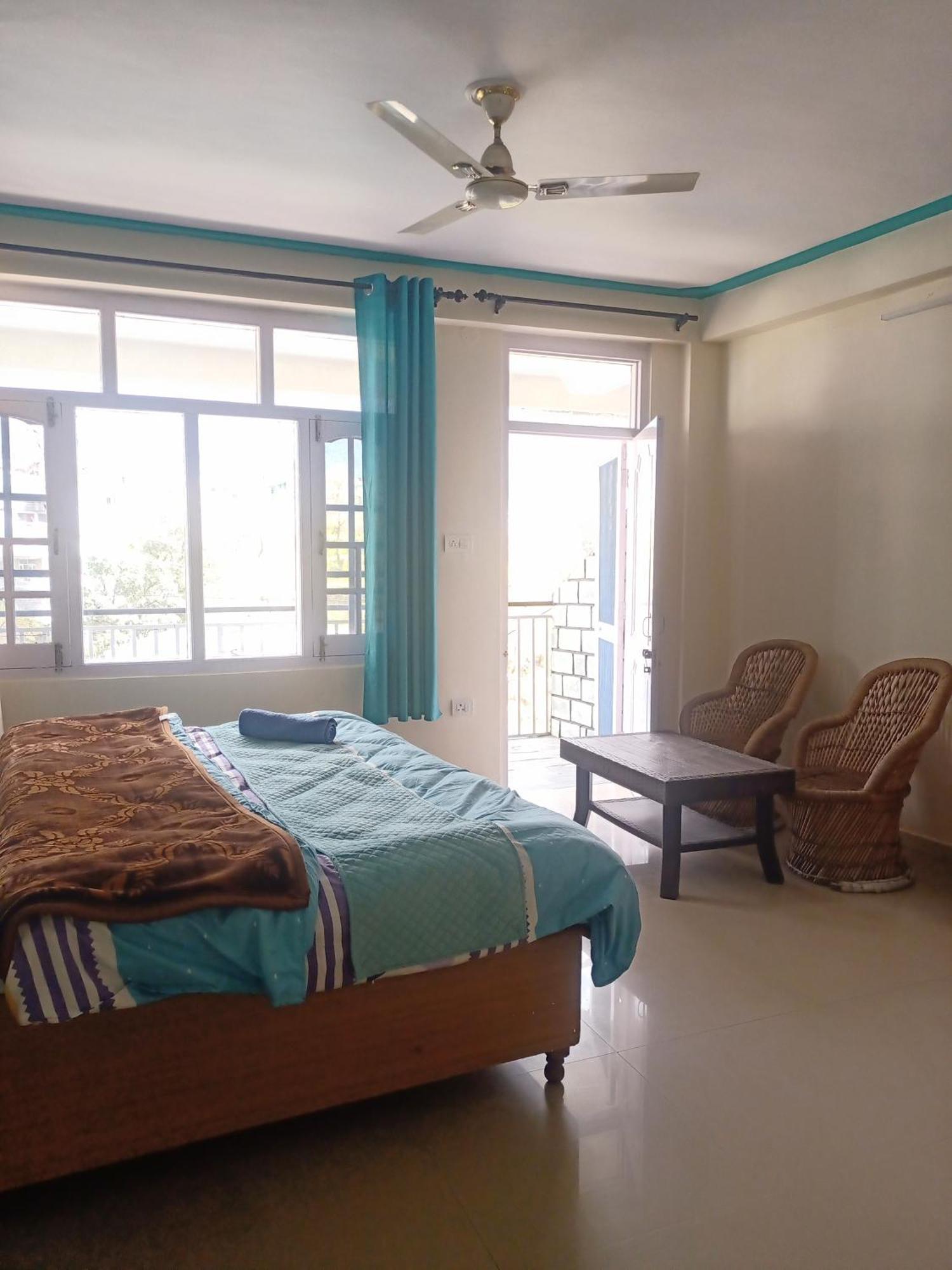 Homestay Check-in & Chill *