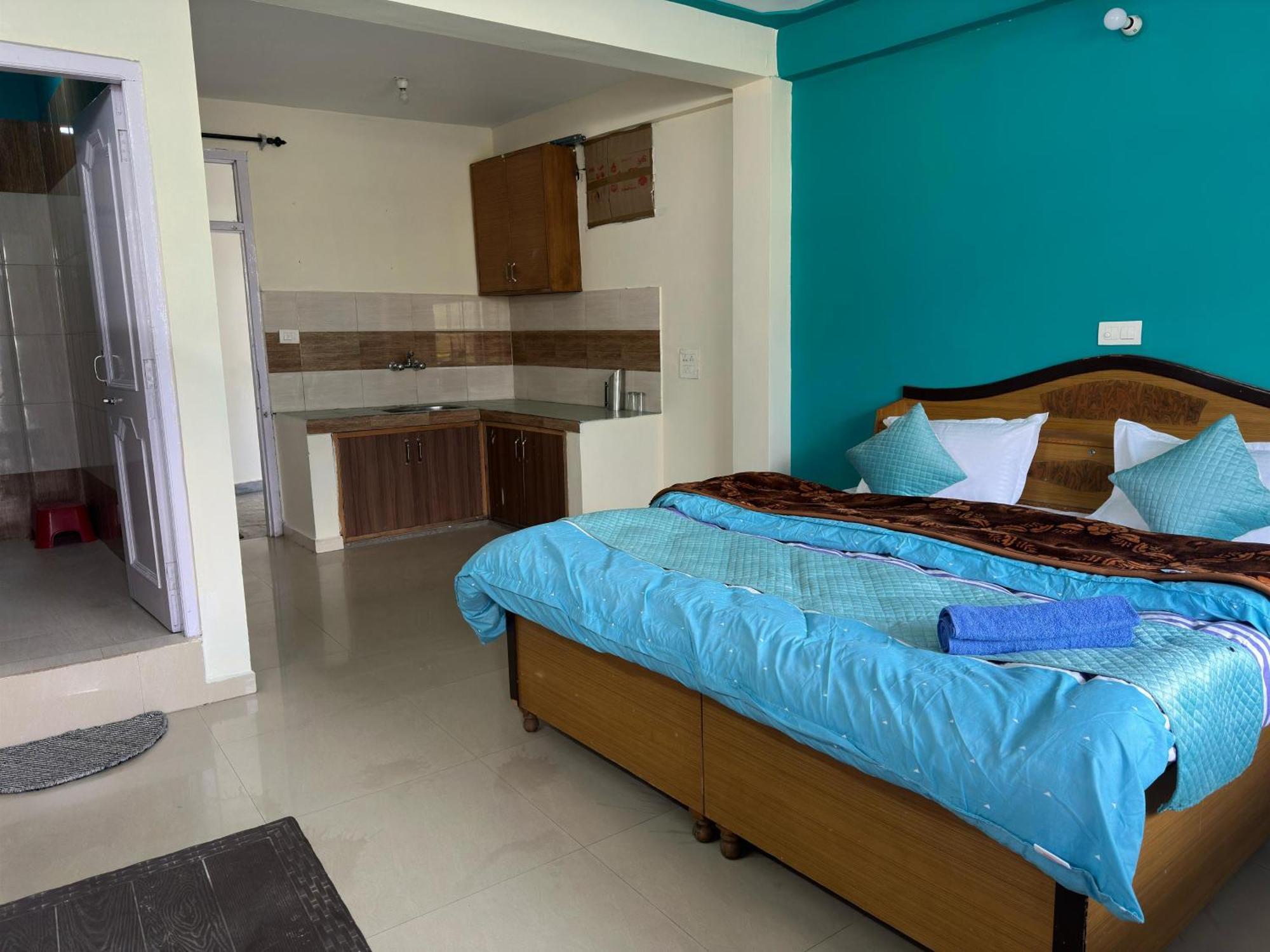 Check-in & Chill Homestay *