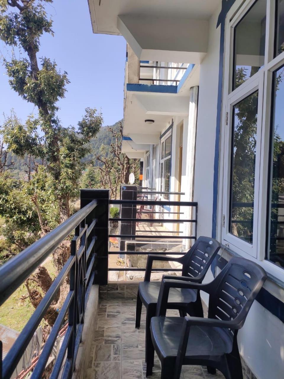 Oasis Bhagsu D'shala * Dharamshala