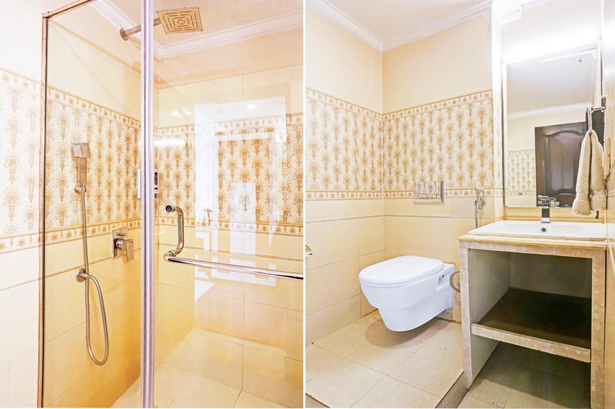 Hotel Super Townhouse Oak Near Maximus Mall