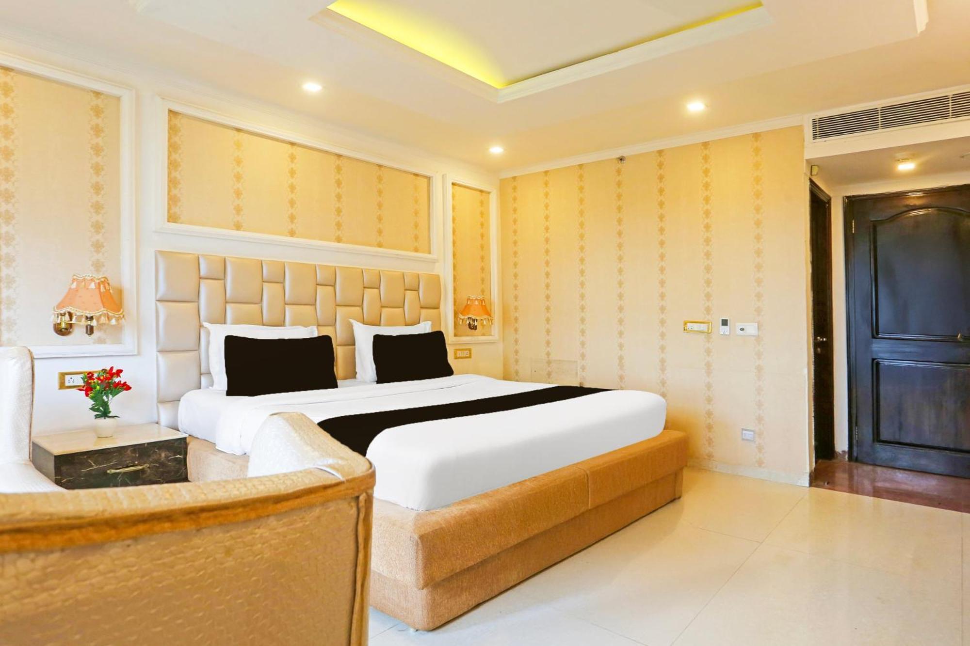 Hotel Super Townhouse Oak Near Maximus Mall Dharamshala