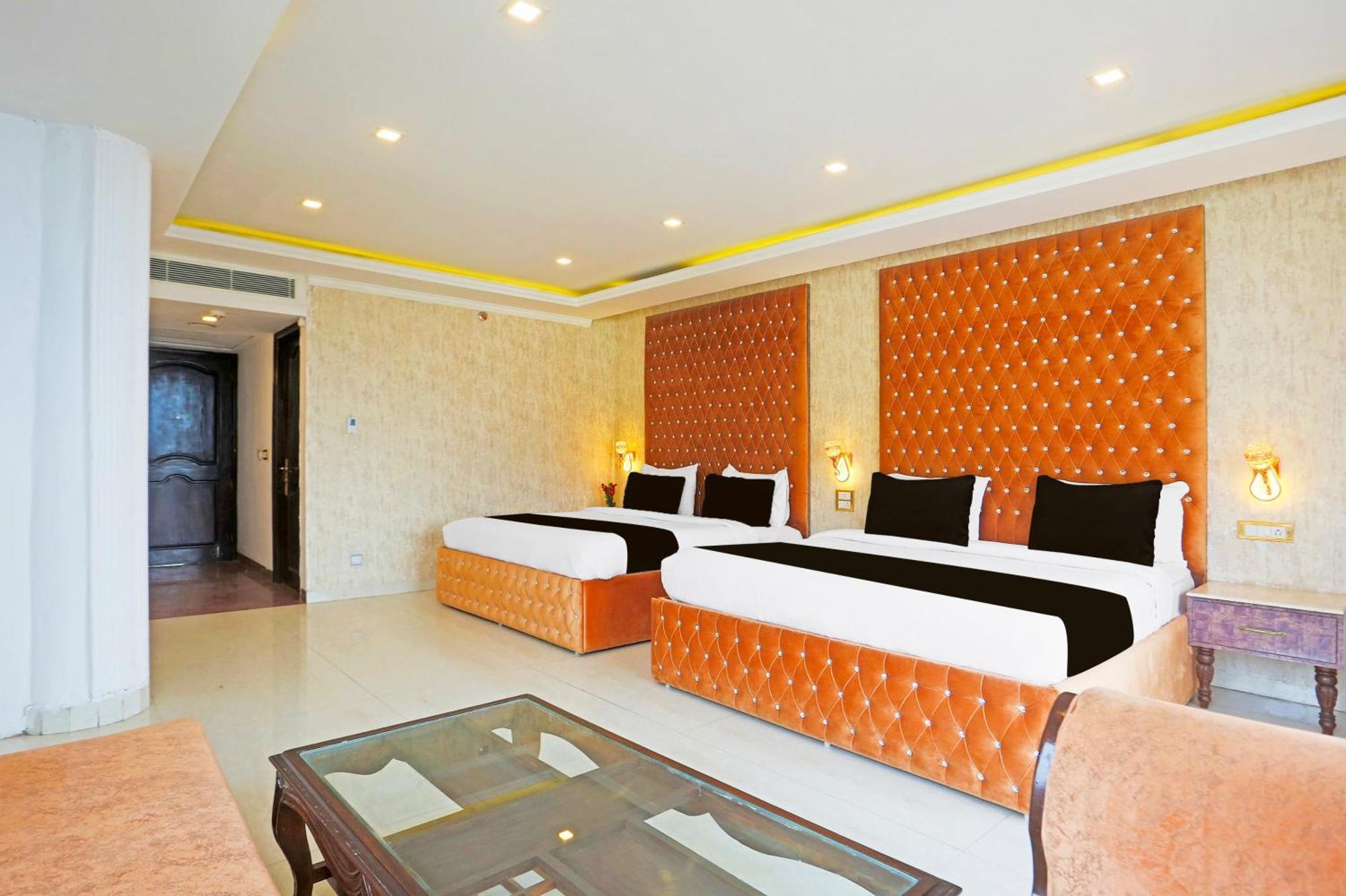 Super Townhouse Oak Near Maximus Mall *