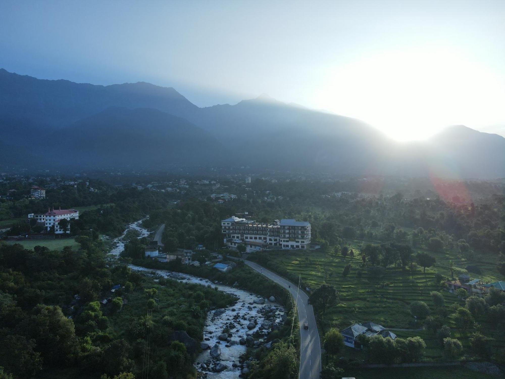 D'polo Club & Hotel