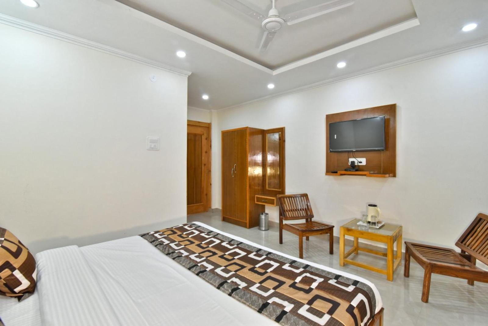 Pine View #ac Free Parking #vpo, Sudher, #cricket Stadium 5 Km 3*